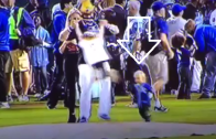 Jonny Gomes accidentally drills a kid in Kansas City Royals celebration