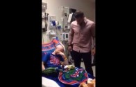 Tim Tebow visits a young Florida Gators fan with leukemia