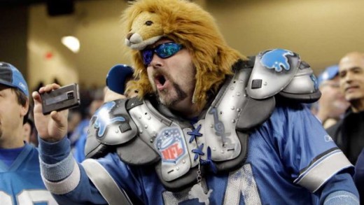 Detroit Lions fan says he was kicked out of game for cheering on defense