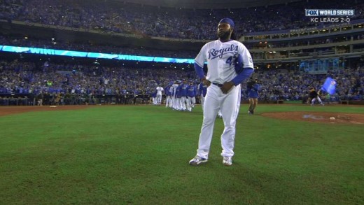 Johnny Cueto pitches 2 hit complete game to shut down the Mets