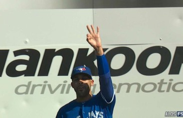 Kevin Pillar hits a solo homer that David Price catches in the bullpen