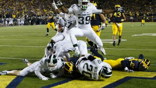 Sideline angle of the final play during Michigan State at Michigan