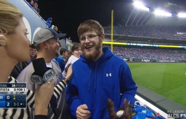 Royals fan discusses reaching for Moustakas’ homer