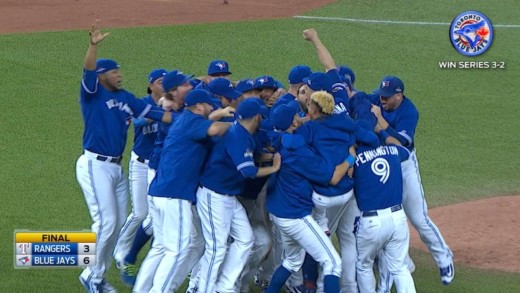 Toronto Blue Jays advance to the ALCS