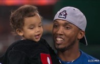 World Series Babies: Royals players clinch with their kids