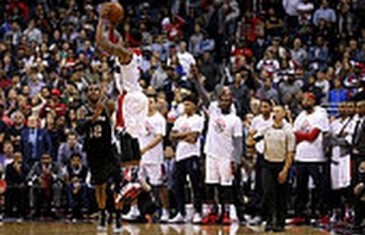 Bradley Beal hits game winning 3 ball on the Spurs