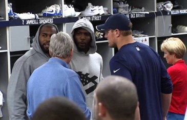 Dez Bryant curses out reporters in Cowboys locker room!