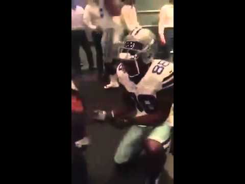 Dez Bryant makes a little kids day after Cowboys game