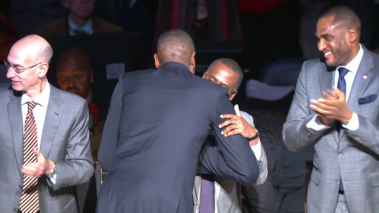 Dikembe Mutombo Atlanta Hawks jersey retirement ceremony