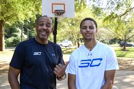 Can Stephen Curry beat his dad Dell in a game of H-O-R-S-E?