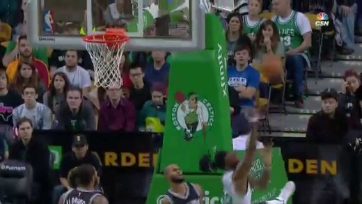 Jae Crowder converts a no-look lay up