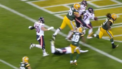 Eddie Lacy almost pulls a DeSean Jackson pre-mature TD ball toss