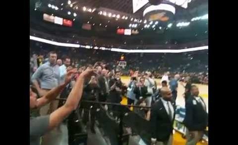Steph Curry hits sideline 3-pointer with ease during warm-ups