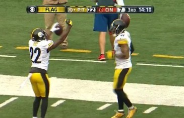 Pittsburgh Steeler William Gay pimps the hell out of his pick 6