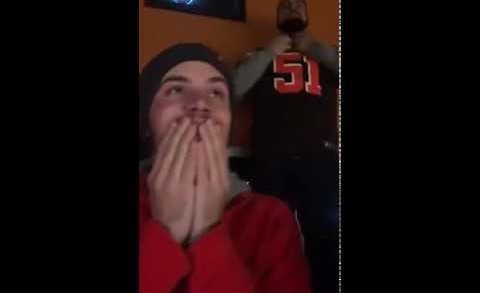 Cleveland Browns fan rips his jersey in half after Browns loss to Ravens