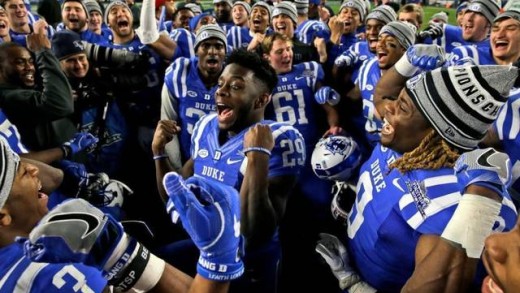 Duke celebrates Pinstripe Bowl victory in OT