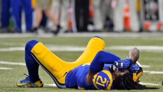 Janoris Jenkins gets blown up by his own teammate