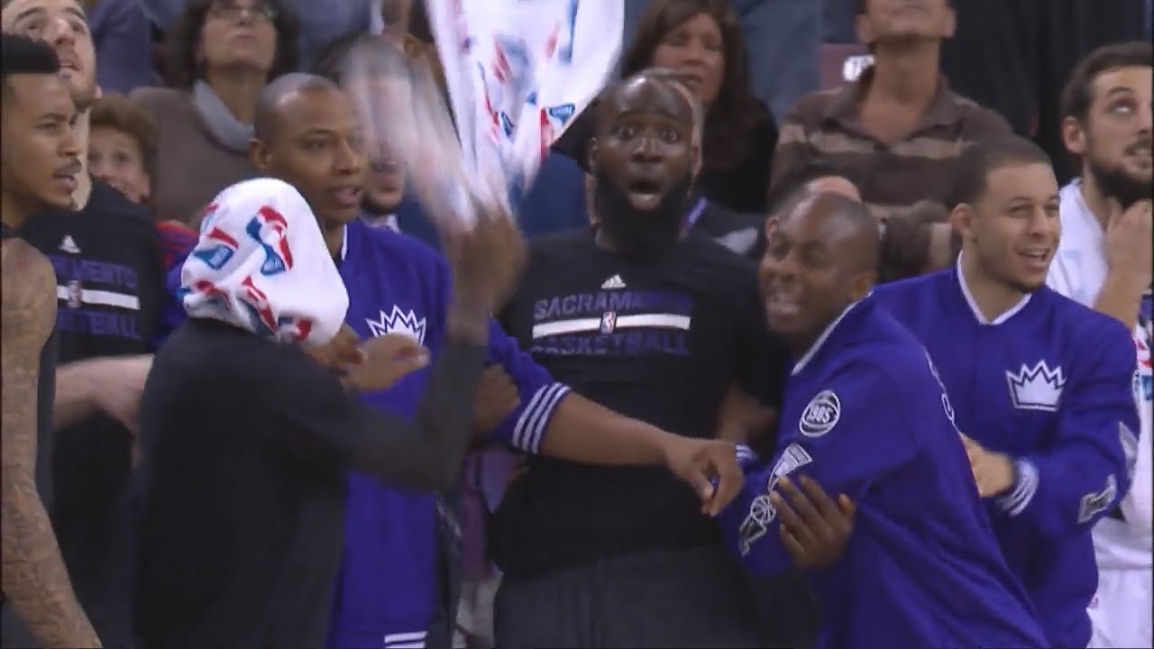 Quincy Acy with a priceless reaction to Rajon Rondo's dunk