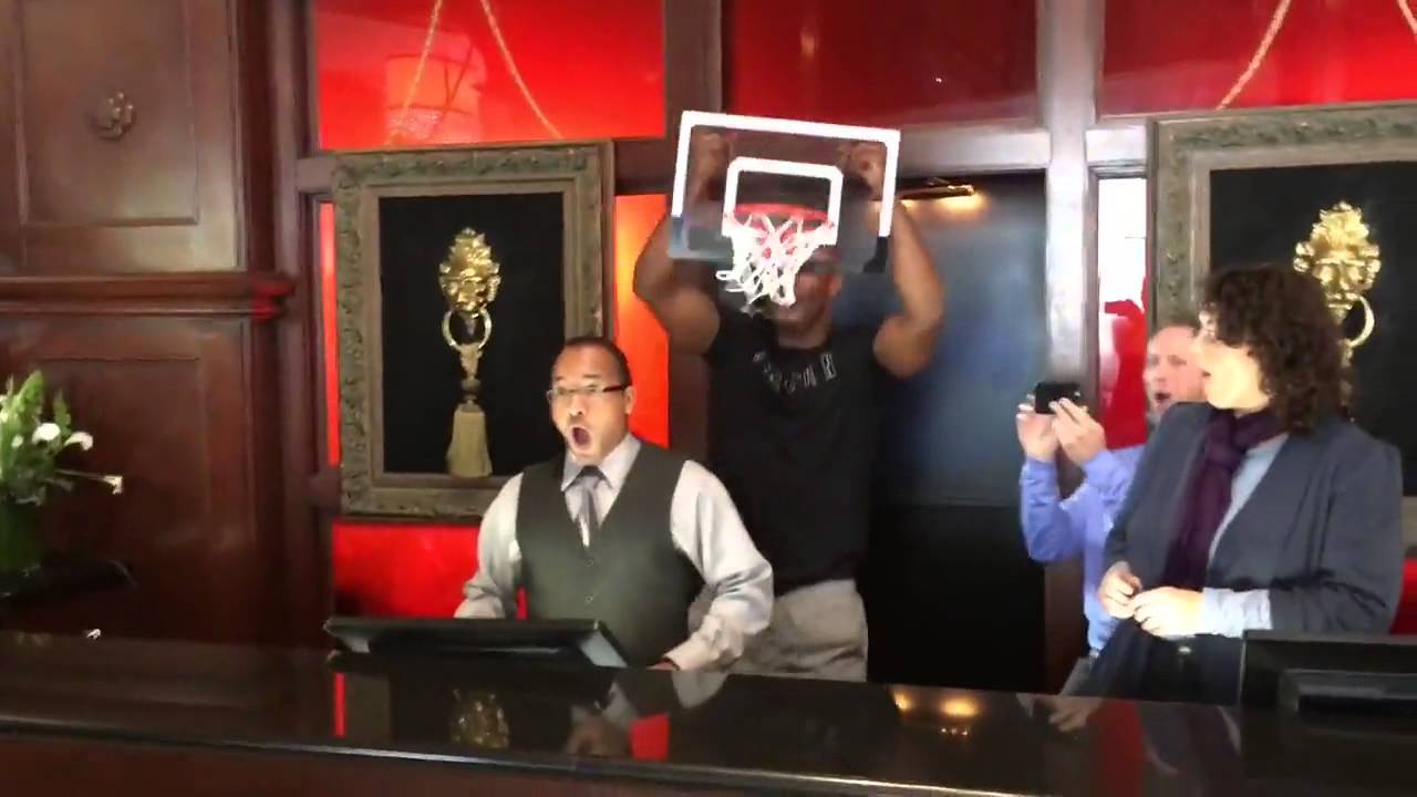 Russell Westbrook dunks on employees during breaks in Foot Locker commercial