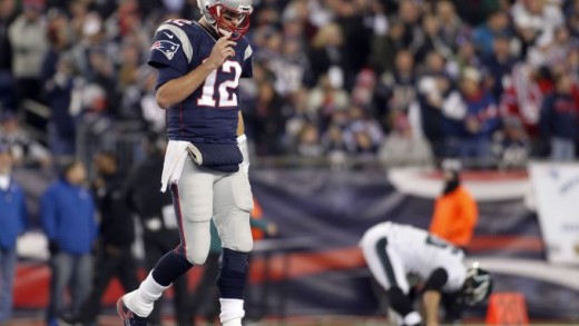 Tom Brady catches a pass from Danny Amendola