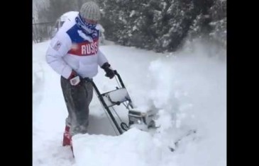 Capitals’ Alex Ovechkin fights back the storm with his snow blower