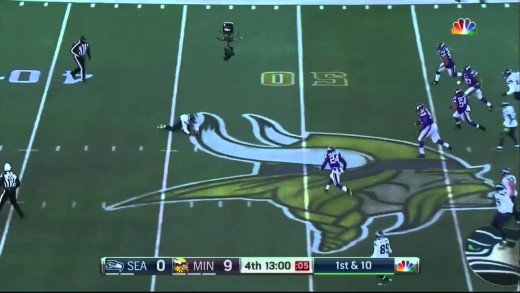 Russell Wilson incredible broken play pass