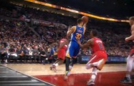 Curry Being Curry: Steph Curry no look alley-oop to Andrew Bogut