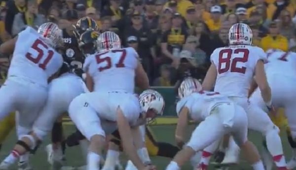 Genius Play Call: Stanford scores a touchdown on fake fumble play