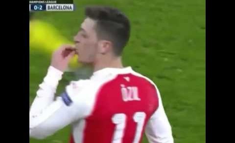 Dani Alves caught swearing at Mesut Ozil