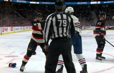 Darnell Nurse gets the knockout & cheers from his dad in the stands
