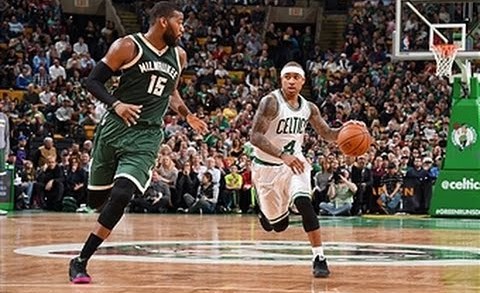 Isaiah Thomas with the pass of the year?