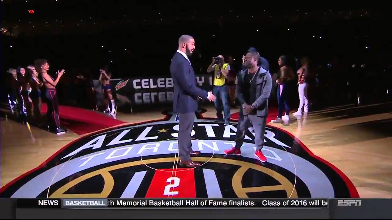 Kevin Hart snubs Drake's handshake at the Celebrity All Star game