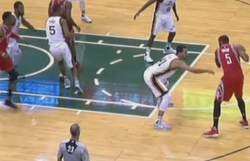 Shaqtin: Josh Smith with a blatant no call travel
