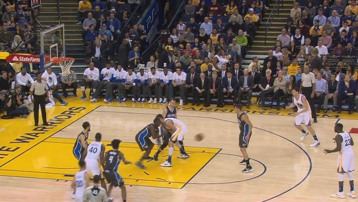 Andrew Bogut with between the legs assist