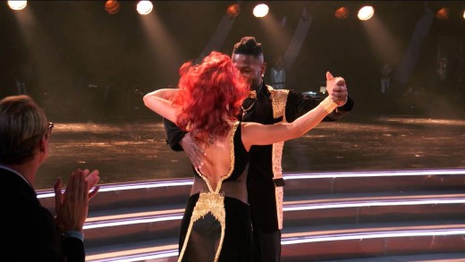 Antonio Brown busts some moves on Dancing With The Stars