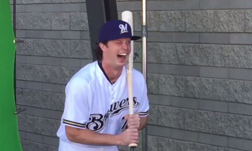 Brewers' Brett Phillips gets clowned on for his laugh by his teammates