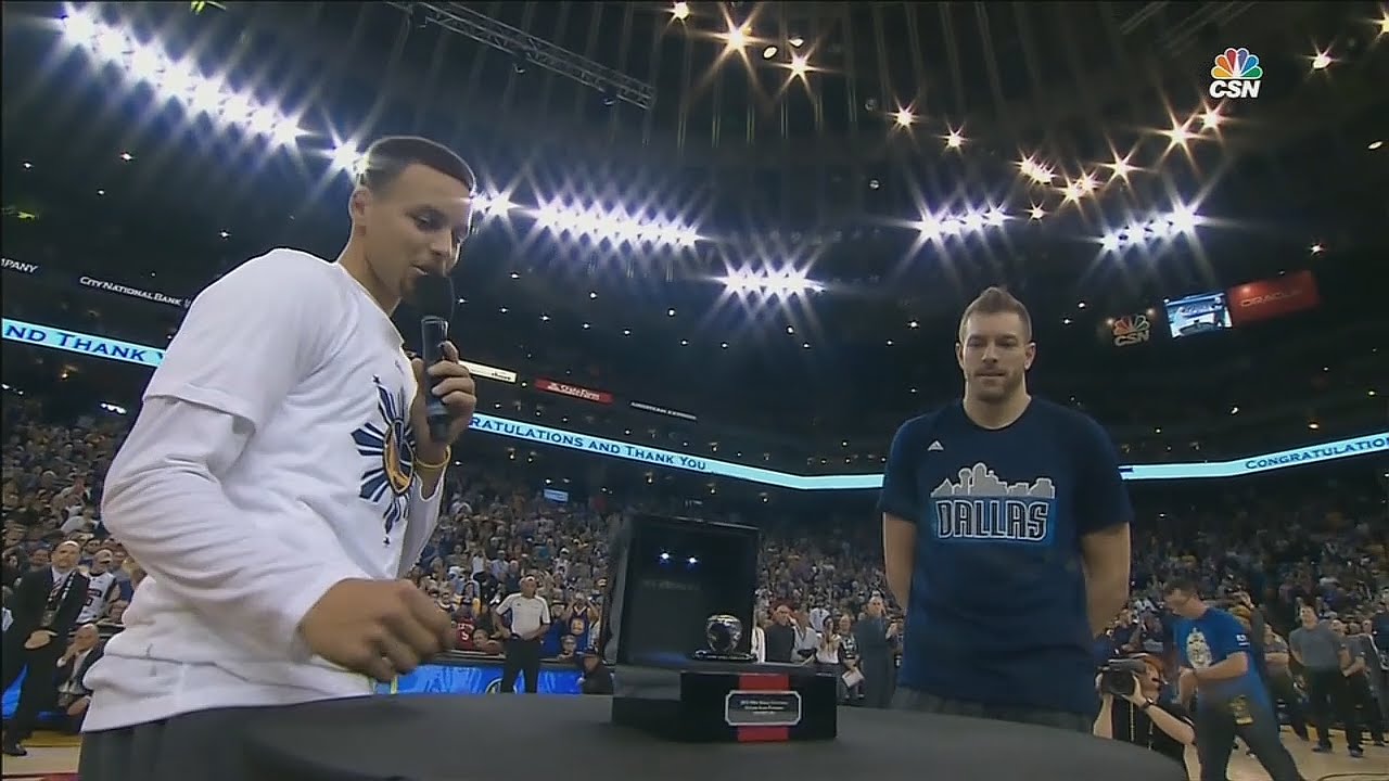 David Lee finally gets his Warriors championship ring after over 70 games