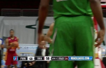 DJ Stephens throws down massive alley oop slam in D-League