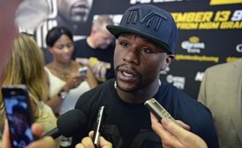 Floyd Mayweather speaks on Adrien Broner throwing money at Wal-Mart