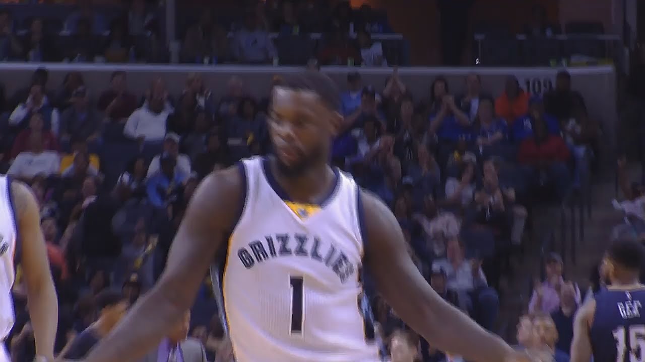 Lance Stephenson does the shimmy after shake & bake move