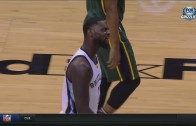 Lance Stephenson passes to absolutely no one