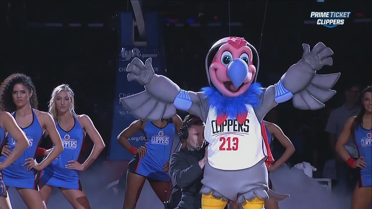 Los Angeles Clippers unveil their new Mascot
