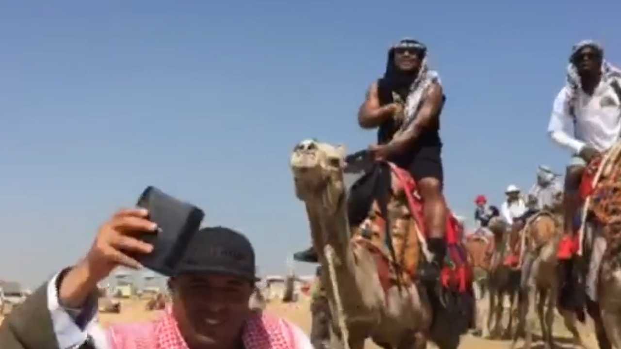 Marshawn Lynch enjoying life in Egypt by riding a camel