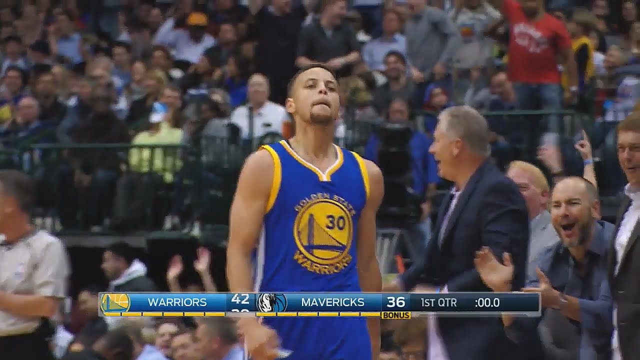 Stephen Curry hits the buzzer beater 3 pointer from deep