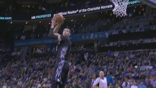 Zach LaVine throws down the 360 slam on the Hornets