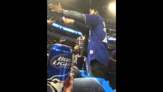 Blue Jays & Yankees fan fight from an alternate angle