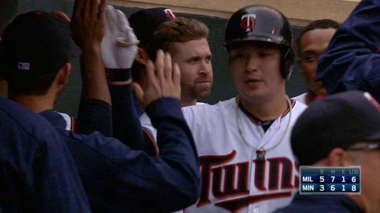 Byung Ho Park belts a solo shot for the Twins