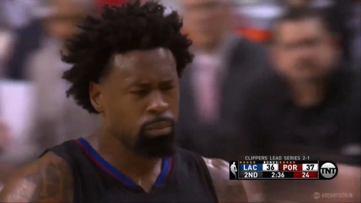 DeAndre Jordan airballs back to back free throw attempts