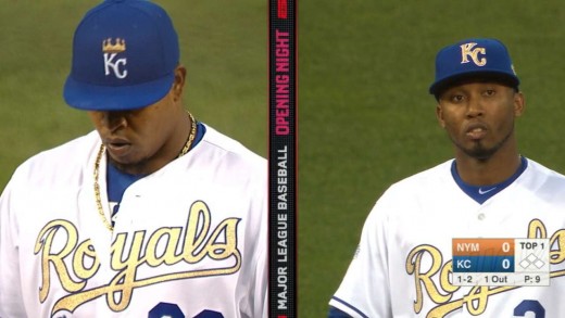 Edinson Volquez wears wrong Royals hat during 1st inning