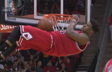 Jimmy Butler gets T’d up for pulling up on the rim
